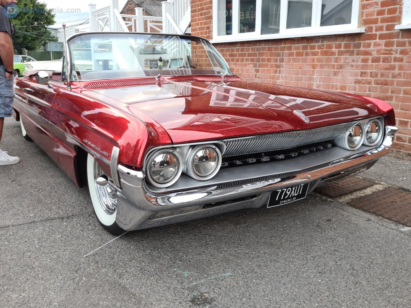 779XUT, Oldsmobile 88 4th gen 1960 2-door Convertible (3267/3567; B-body), facelift, 1959–1960