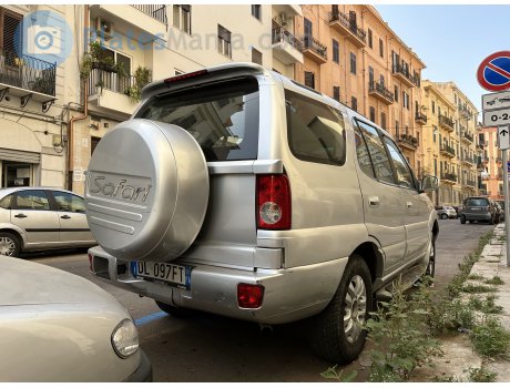 DL 097 FT, Tata Safari