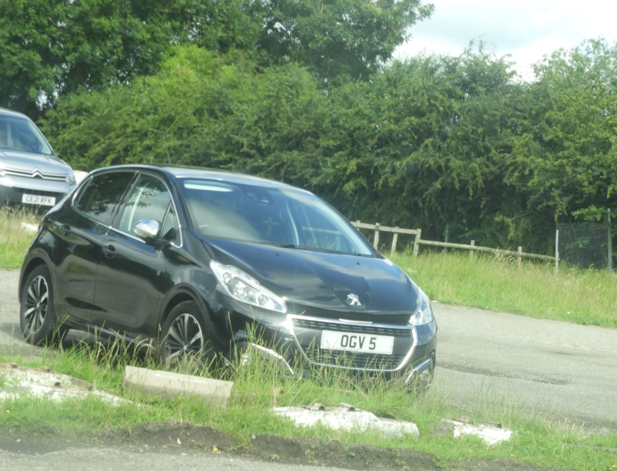 OGV5, Peugeot 208 1st gen 5-door Hatch (A9), 2012–2015