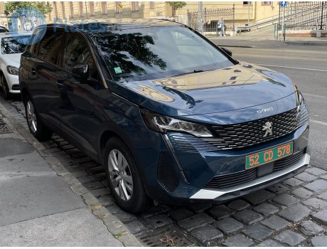 52 CD 578, Peugeot 5008