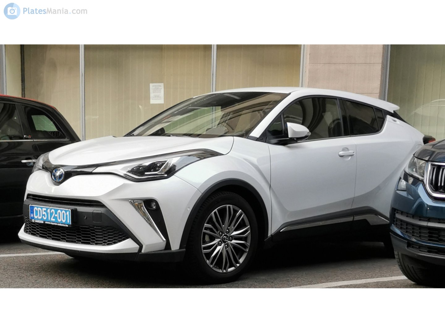 CD512-001, Toyota C-HR 1st gen (AX10/AX50), 2016–2023