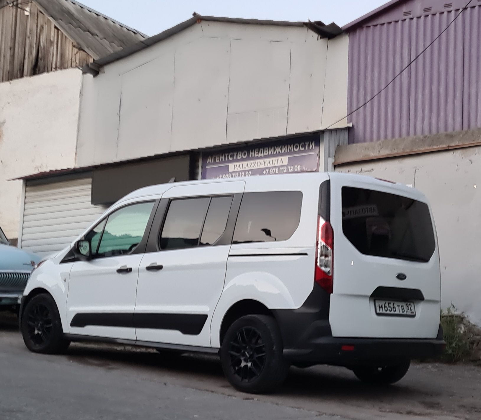 м 656 тв 82, Ford Tourneo Connect 2nd gen (V408), 2013–2022