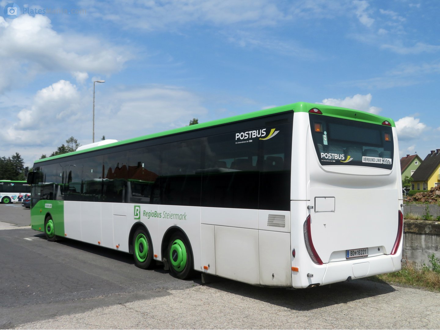 BD 16221, Iveco Crossway Crossway 14.5 LE, 2013–2024