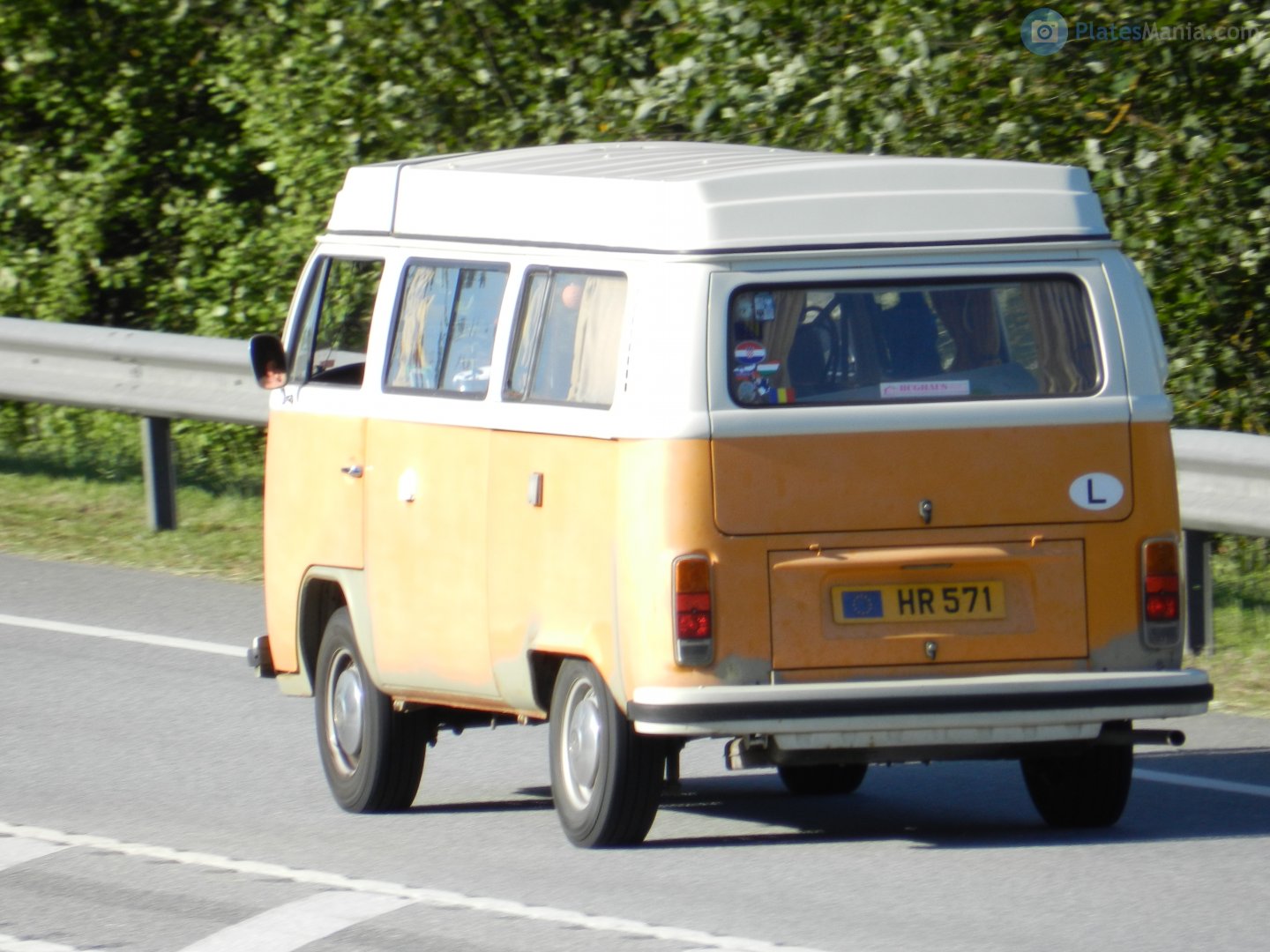 HR 571, Volkswagen Transporter 2nd gen Panel Van (T2b), 1st facelift, 1967–1979 (–1982 for BR- and MX-market)