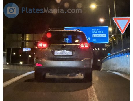 ZJA 727, Lexus RX