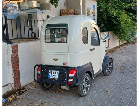 48 AKT 820, Regal Raptor K5