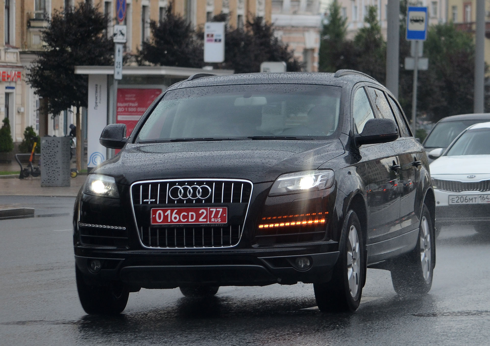 016 CD 2 77, Audi Q7 1st gen (4LB), facelift, 2009–2015