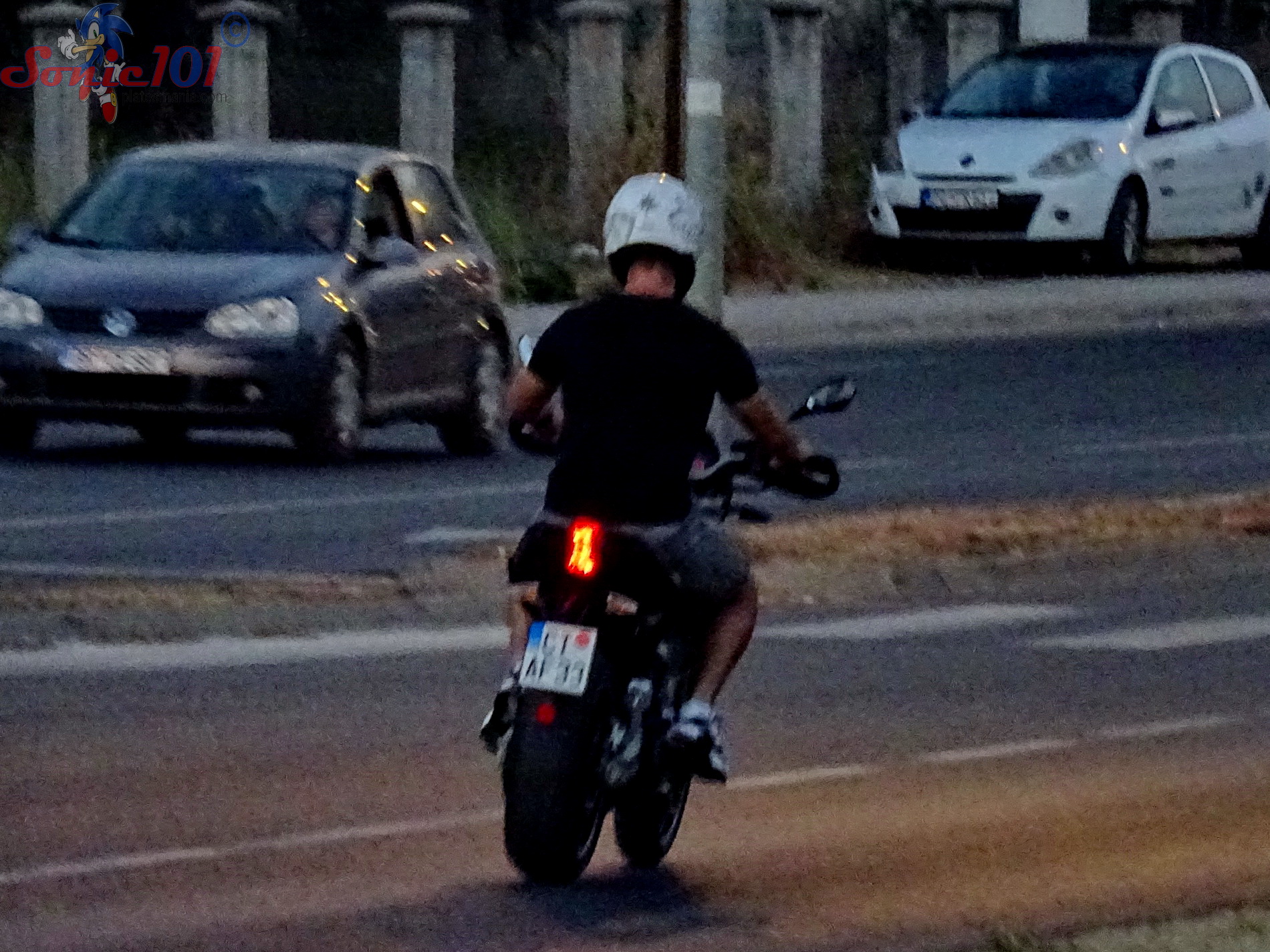 CT AF33, Aprilia Dorsoduro 