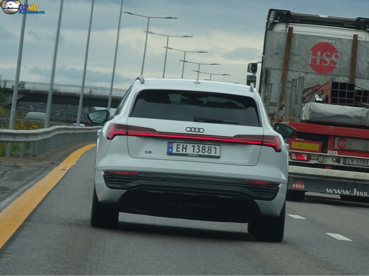 EH 13881, Audi Q8 1st gen e-tron SUV, facelift, 2022–2025