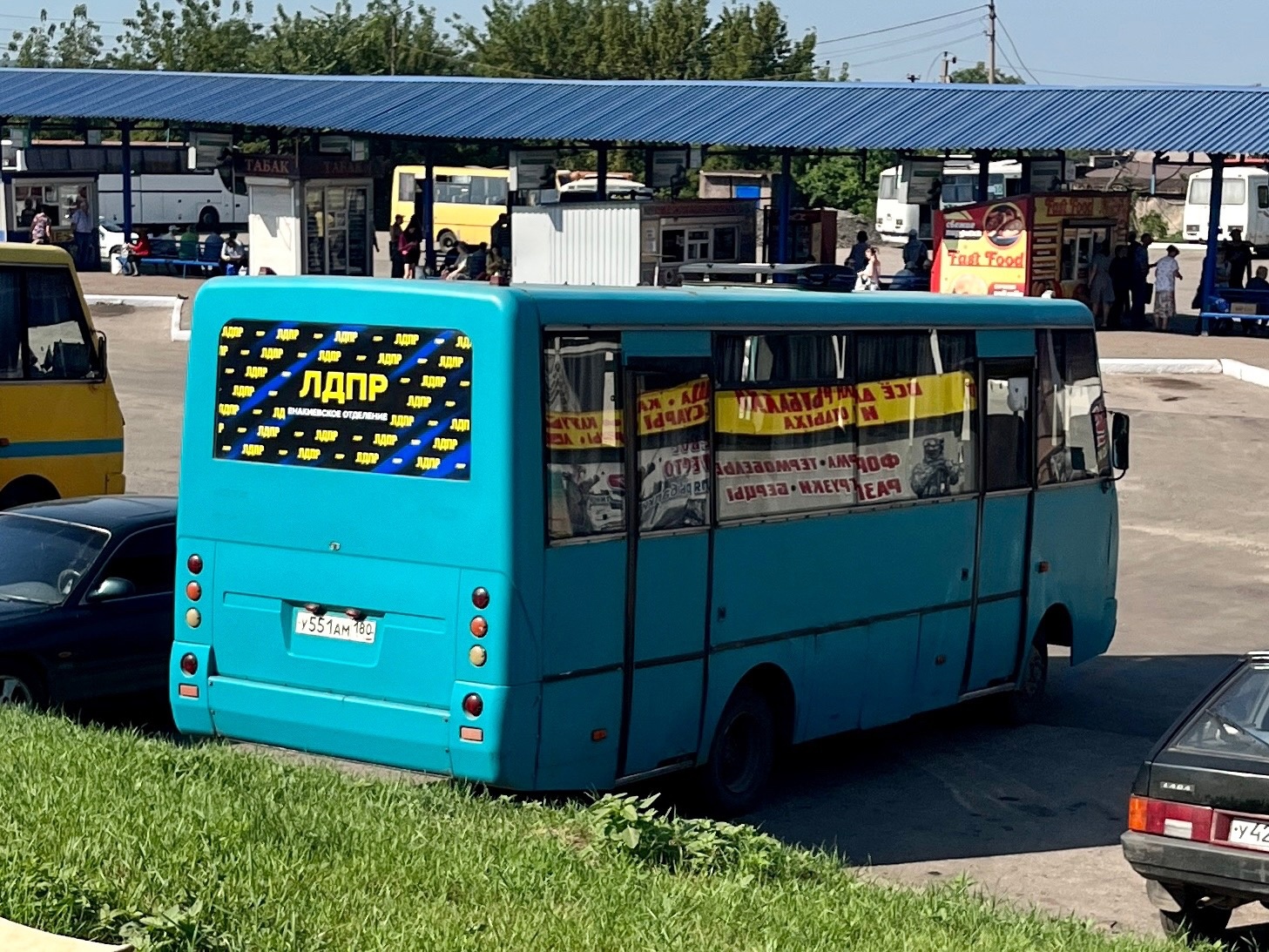 у 551 ам 180, ZAZ А07А I-VAN 
