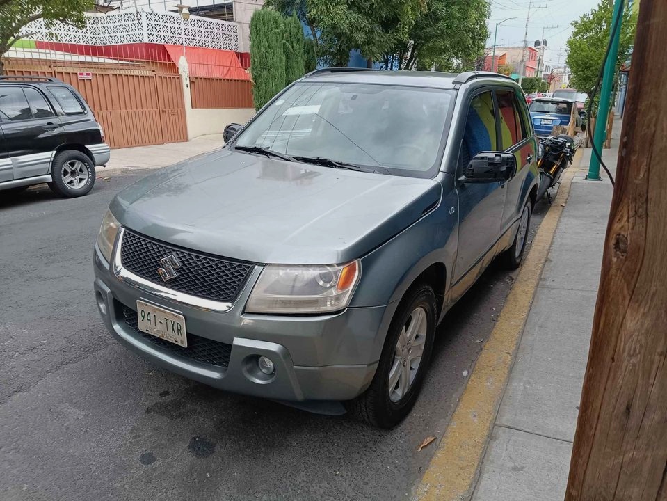 941-TXR, Suzuki Grand Vitara 2nd gen 5-door SUV (JT), 2005–2017