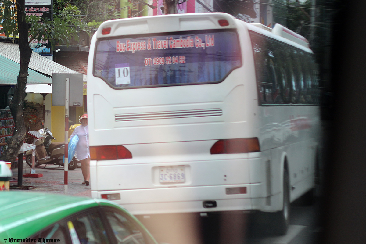 3C-6869, Hyundai Aero Queen 