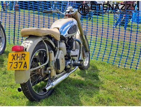 XHR 737A, BSA Golden Flash