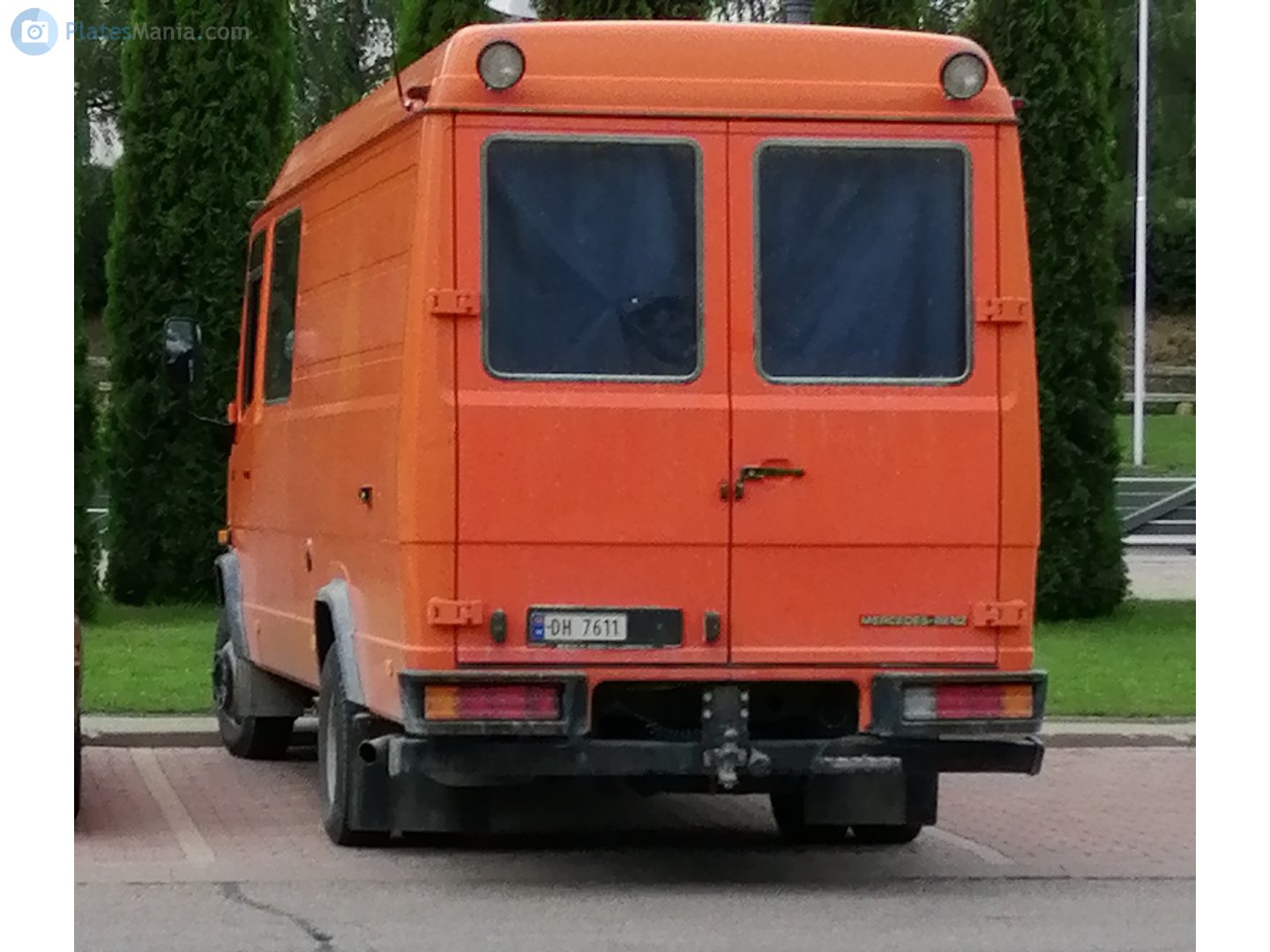 DH 7611, Mercedes-Benz T2 2nd gen (668/669/670), 1986–1996