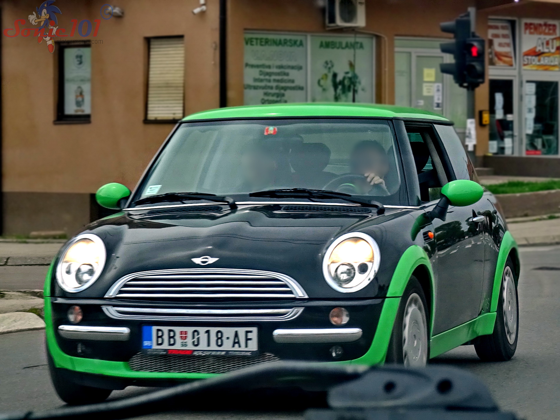 BB 018-AF, MINI Hatch 1st gen (R50/R53), 2000–2006