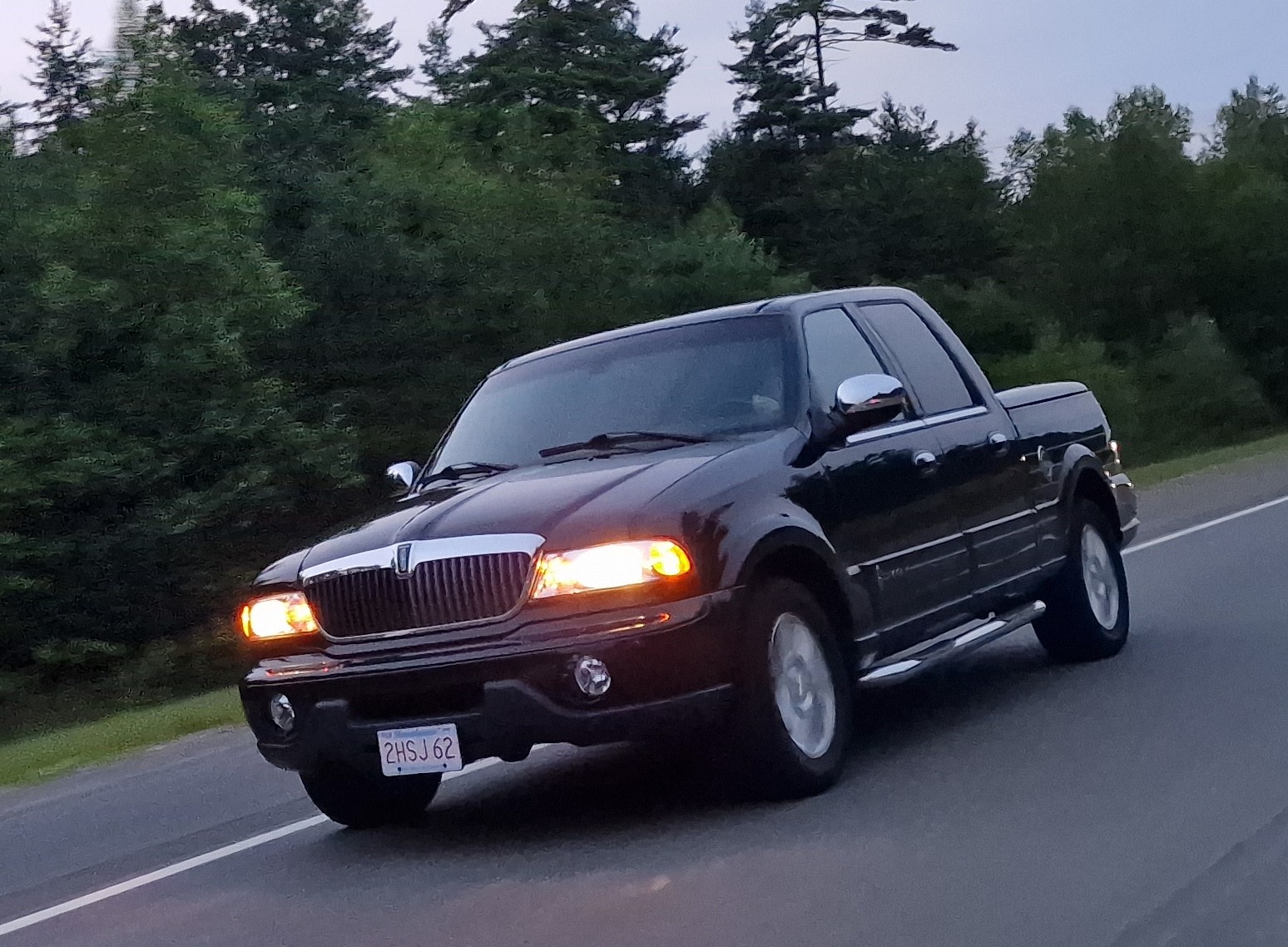 2HSJ 62, Lincoln Blackwood 1st gen (P225), 2001–2002