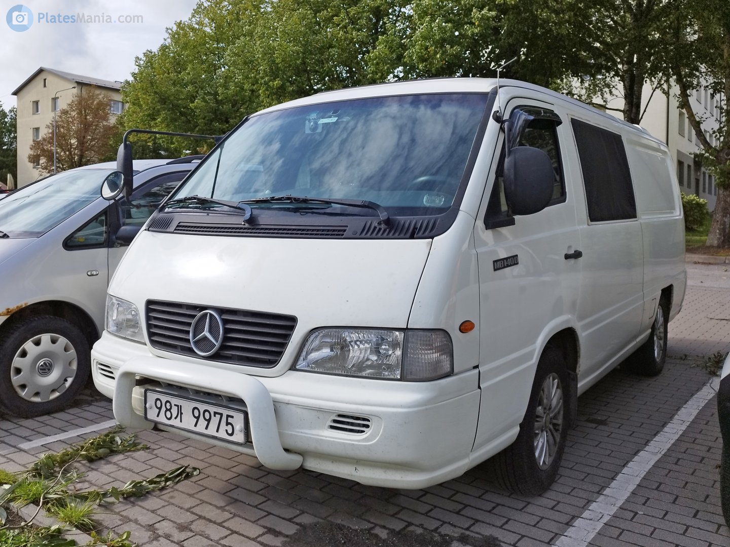 98가 9975, Mercedes-Benz MB-Series 3rd gen (W661; Pacific-market), 1995–2003