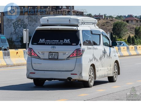 9845 УАЕ, Toyota Vellfire