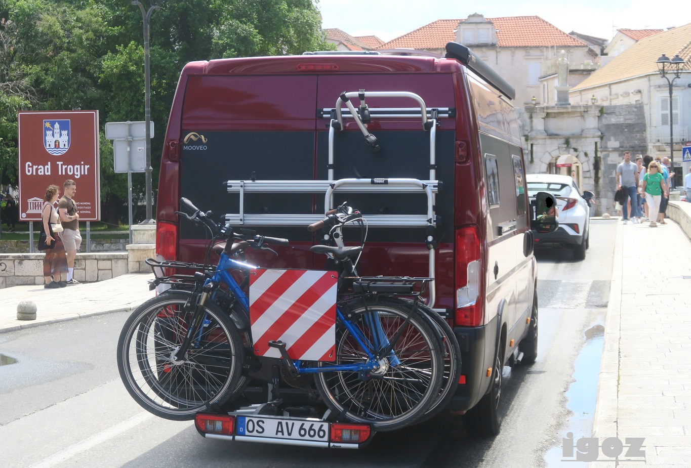 OS AV 666, Mooveo Van 