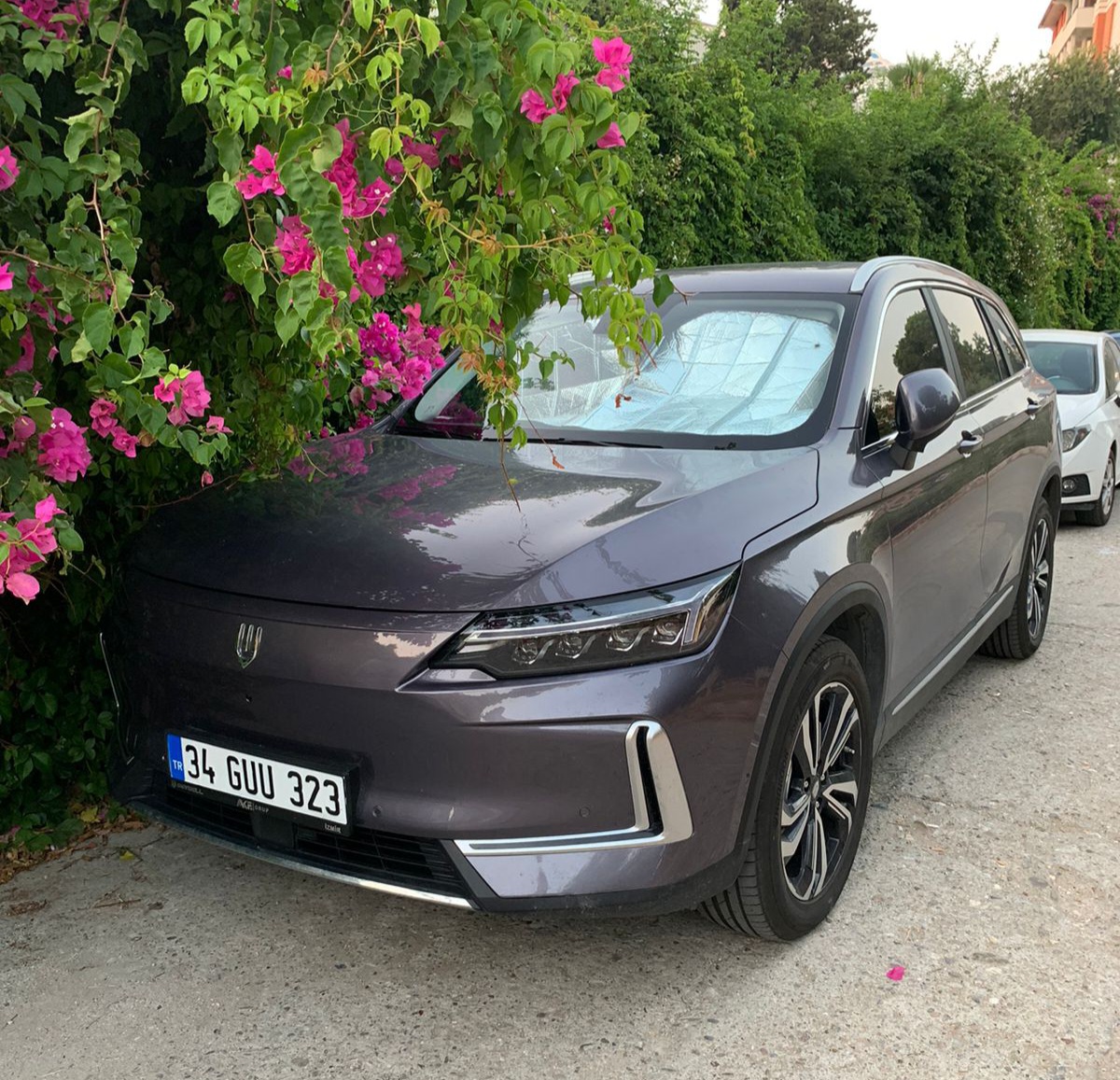 34 GUU 323, Skywell ET5 