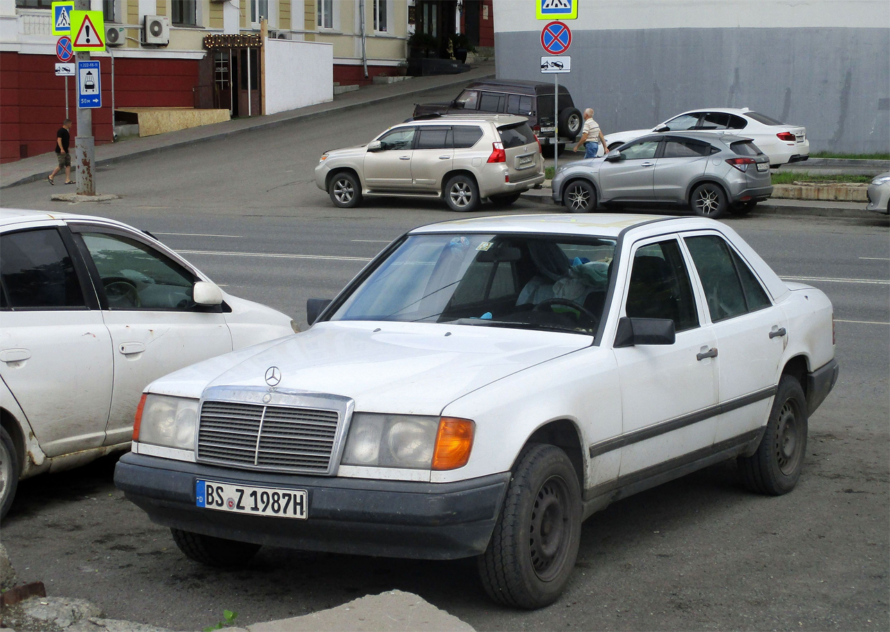 BS Z 1987 H, Mercedes-Benz E-Klasse 1st gen Sedan (W124), 1984­–1995