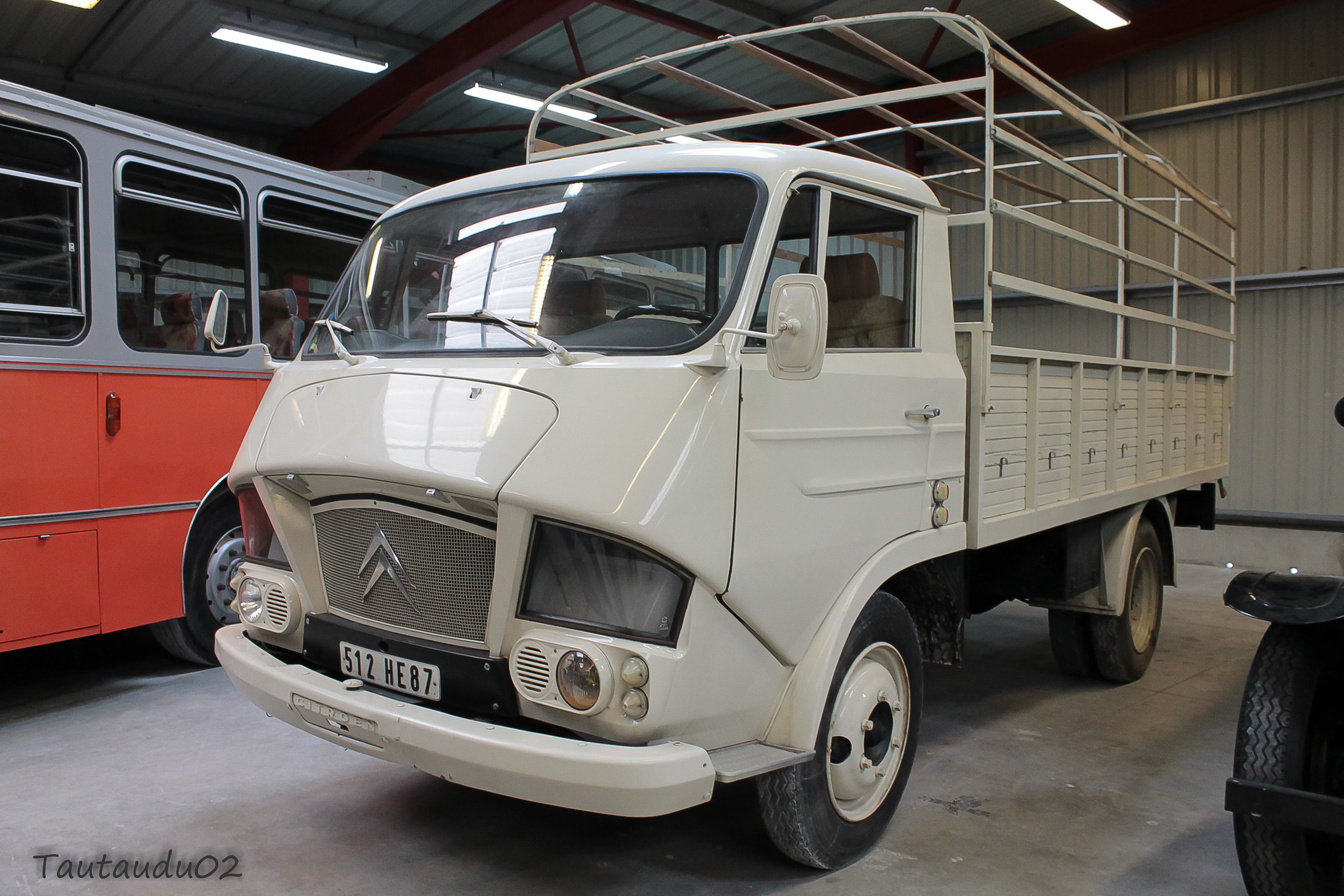 512 HE 87, Citroёn 350–850 Series 