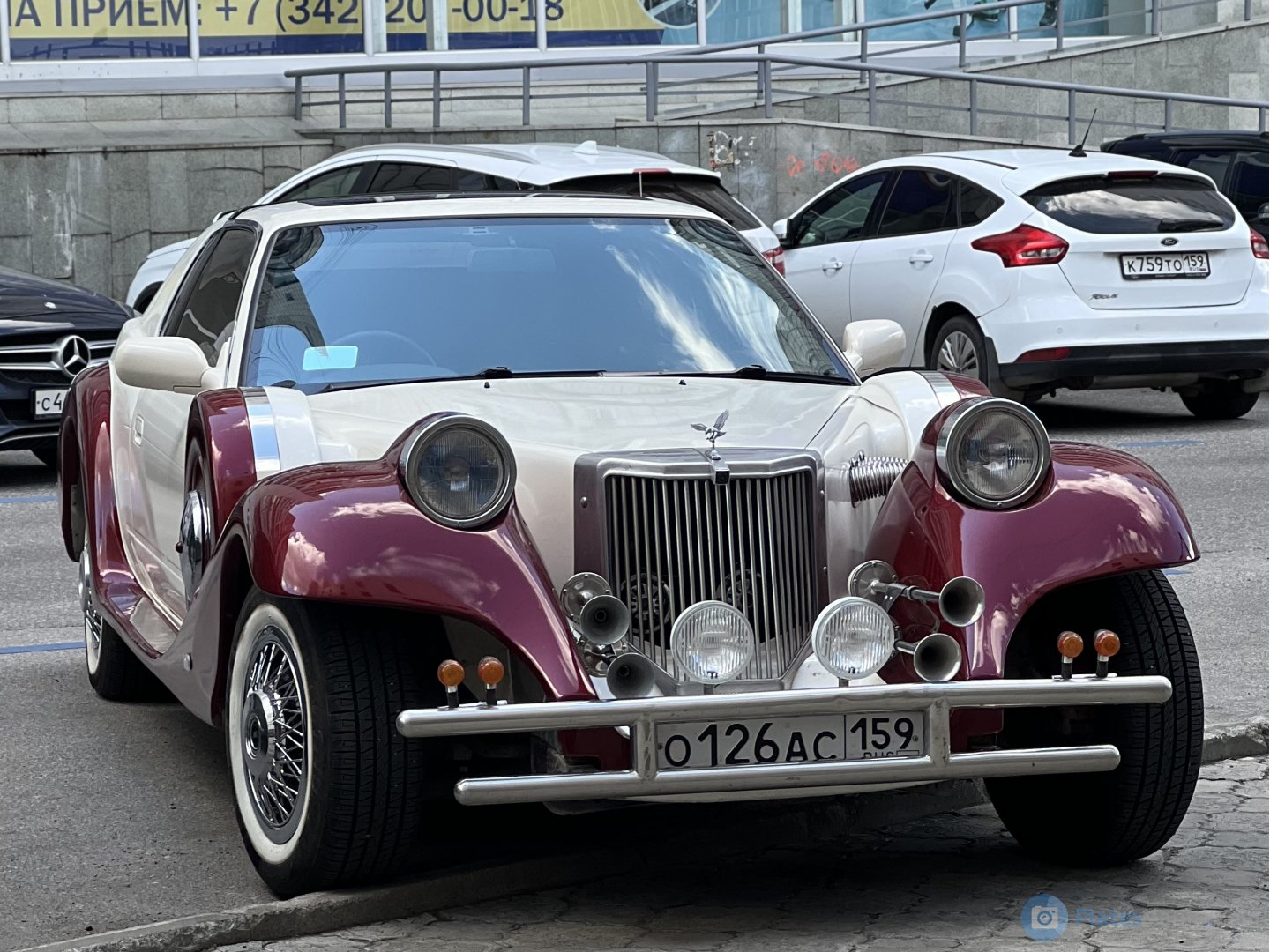 о 126 ас 159, Mitsuoka Le-Seyde 1st gen (S13), 1990–1993 (based on Nissan Silvia)