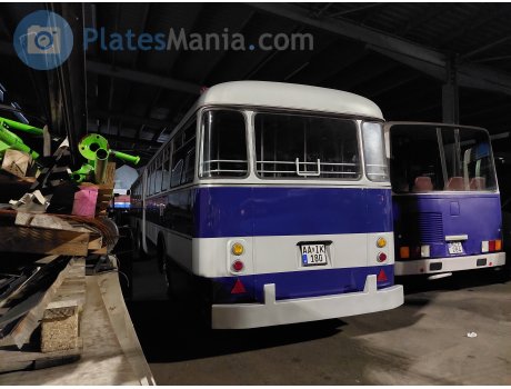 AA IK-180, Ikarus 180