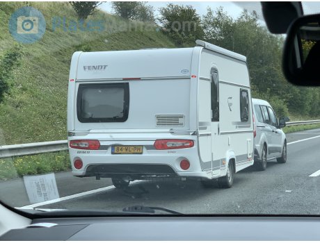 84-WL-PH, Fendt-Caravan Bianco