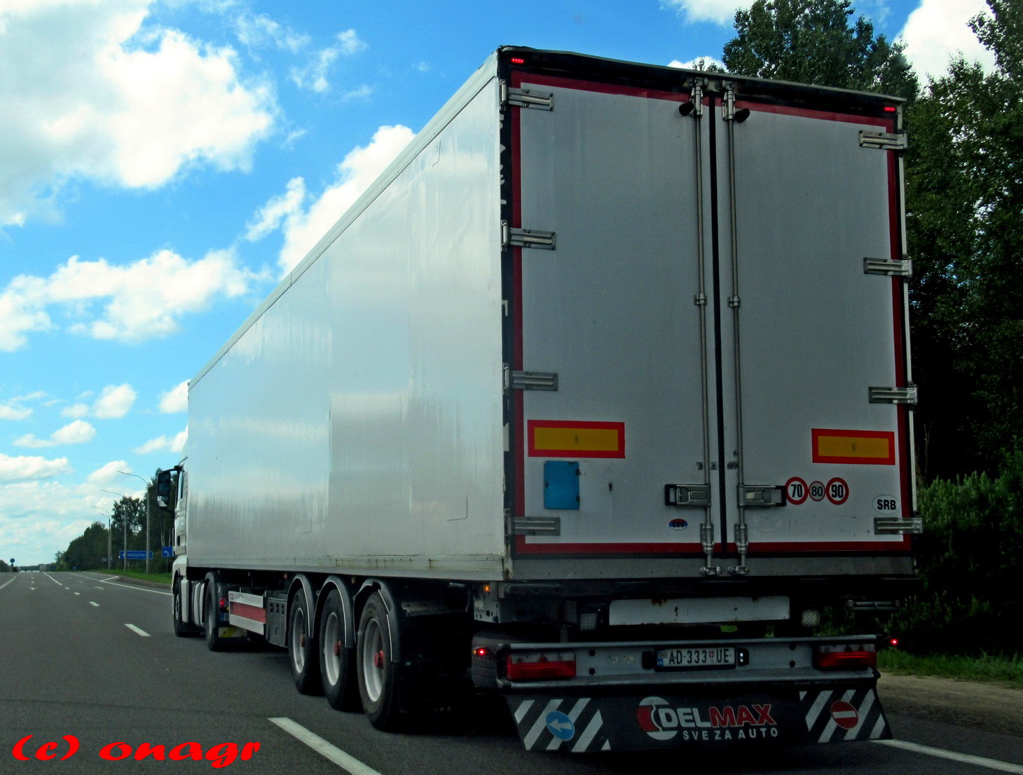 AD-333 UE, Van Hool 3B-Series 