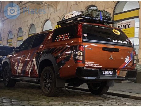 VJM 8860, Mitsubishi Triton