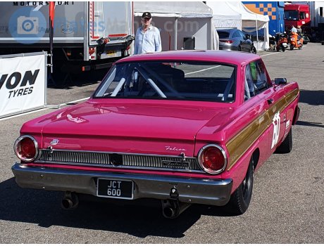 JCT 600, Ford Falcon