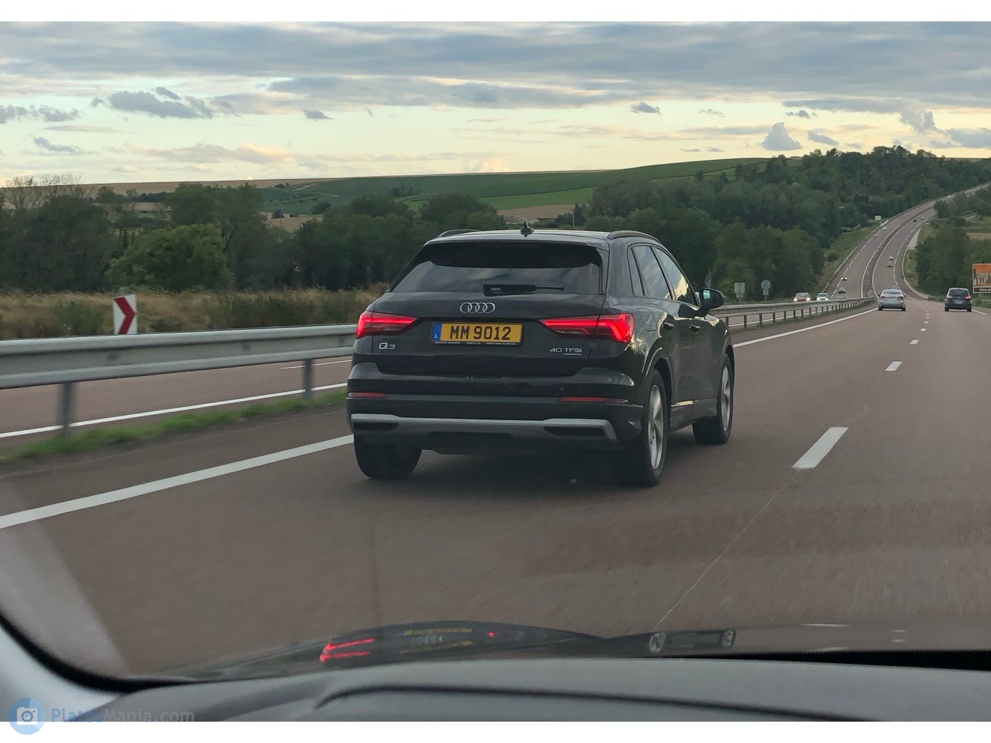 MM 9012, Audi Q3 2nd gen SUV (F3B), 2018–