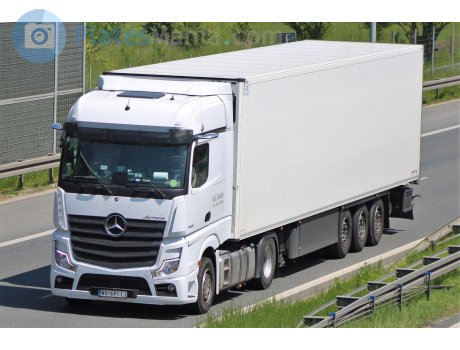NS 691-LJ, Mercedes-Benz Actros