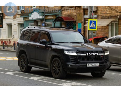 т777он25, Toyota Land Cruiser