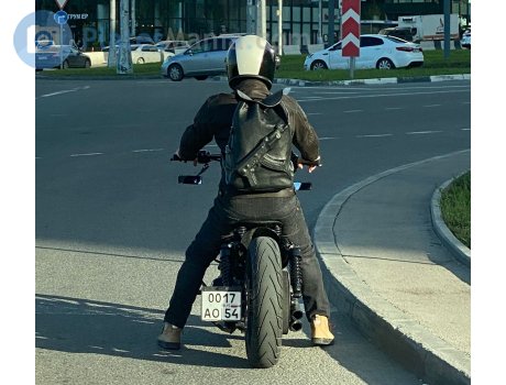 0017 ао 54, Harley-Davidson XL