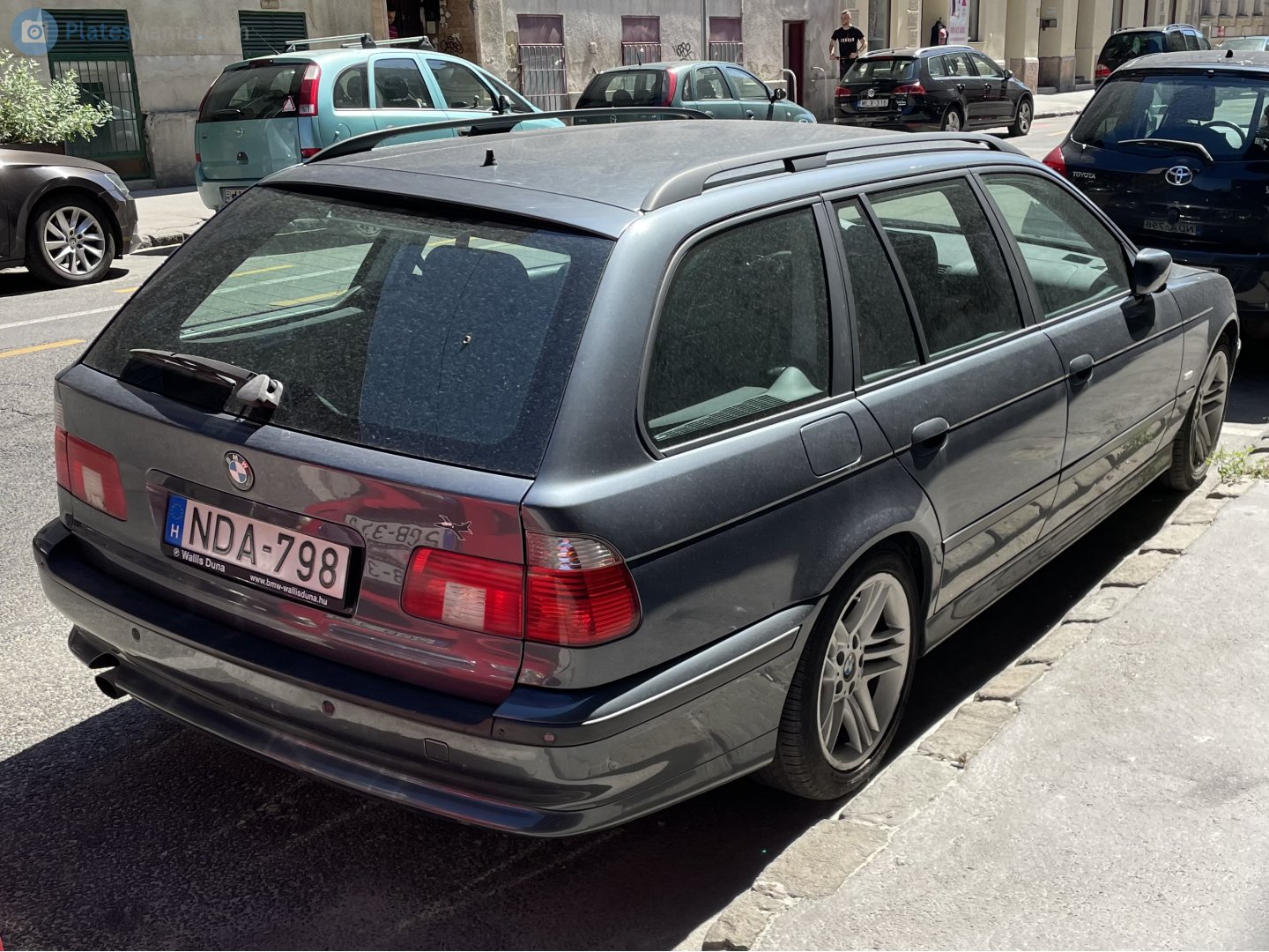 NDA-798, BMW 5 Series 4th gen Touring (E39), 1996–2003