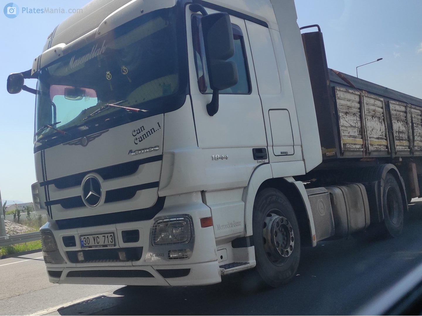 30 YC 713, Mercedes-Benz Actros 2nd gen (MP2/MP3), 2002–2020