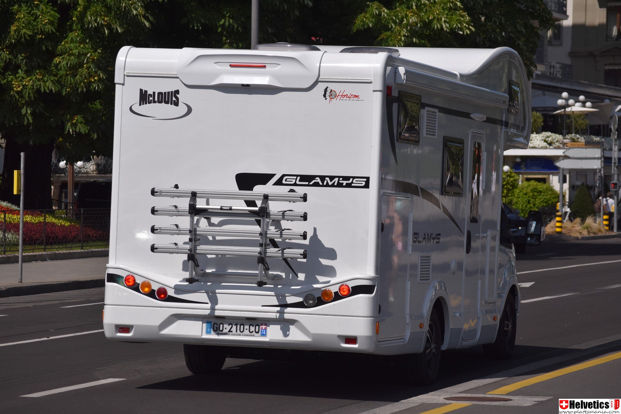 GQ-210-CQ, McLouis Glamys 