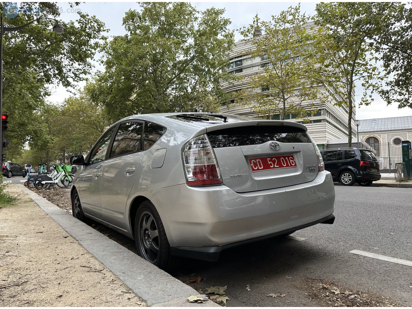 CD 52 016, Toyota Prius 2nd gen (NHW20), 2003–2011