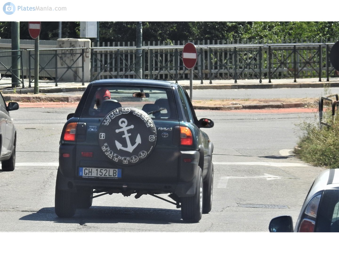 GH 152 LB, Toyota RAV4 1st gen 3-door Hardtop (XA10), 1994–2000