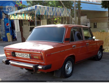 01 N 452 CB, Lada (VAZ) 2106