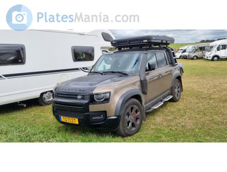 TQ 7137, Land Rover Defender