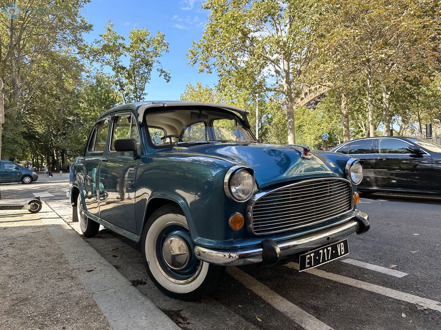 ET-717-VB, Hindustan Ambassador 