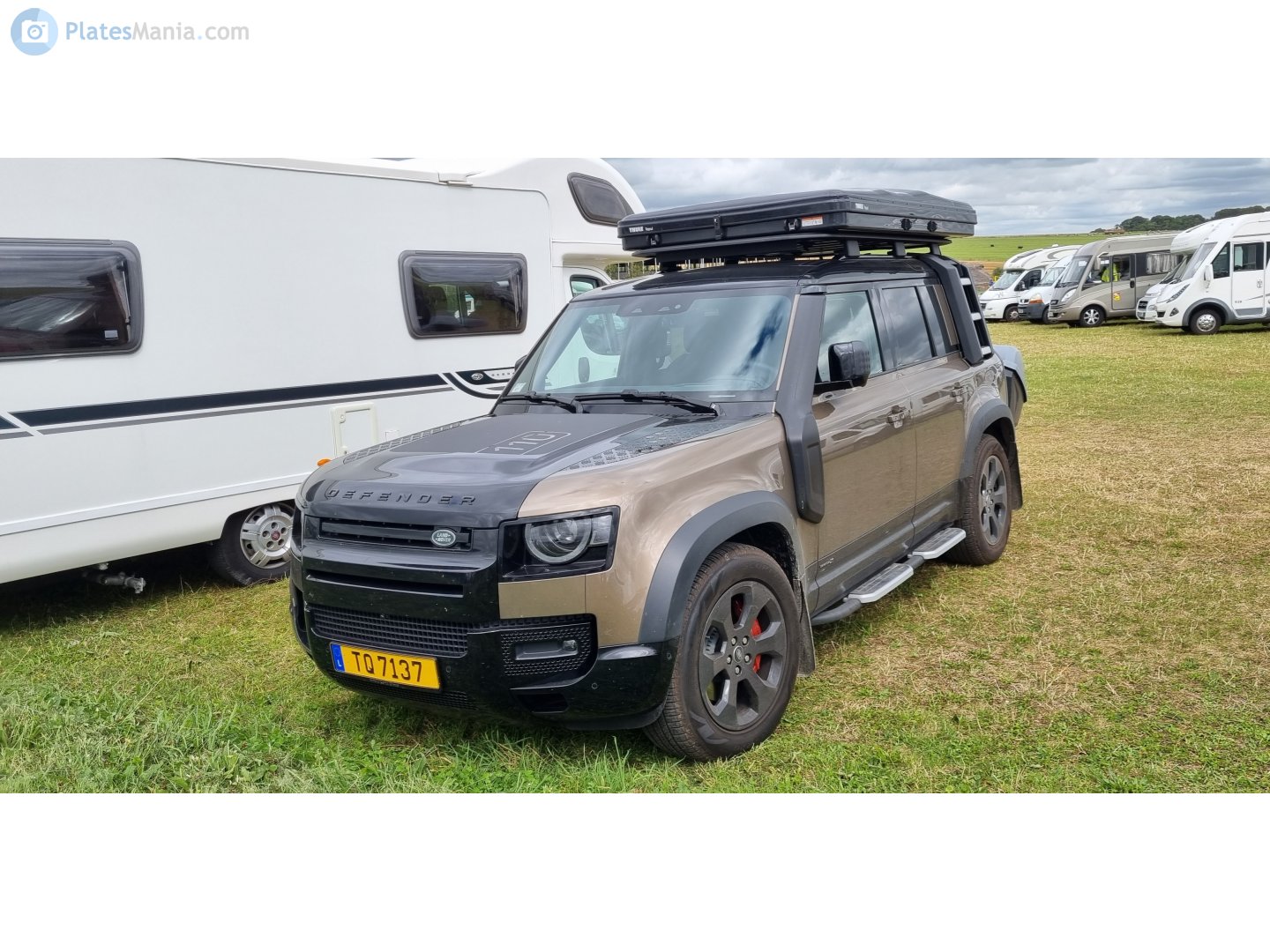 TQ 7137, Land Rover Defender 2nd gen 110