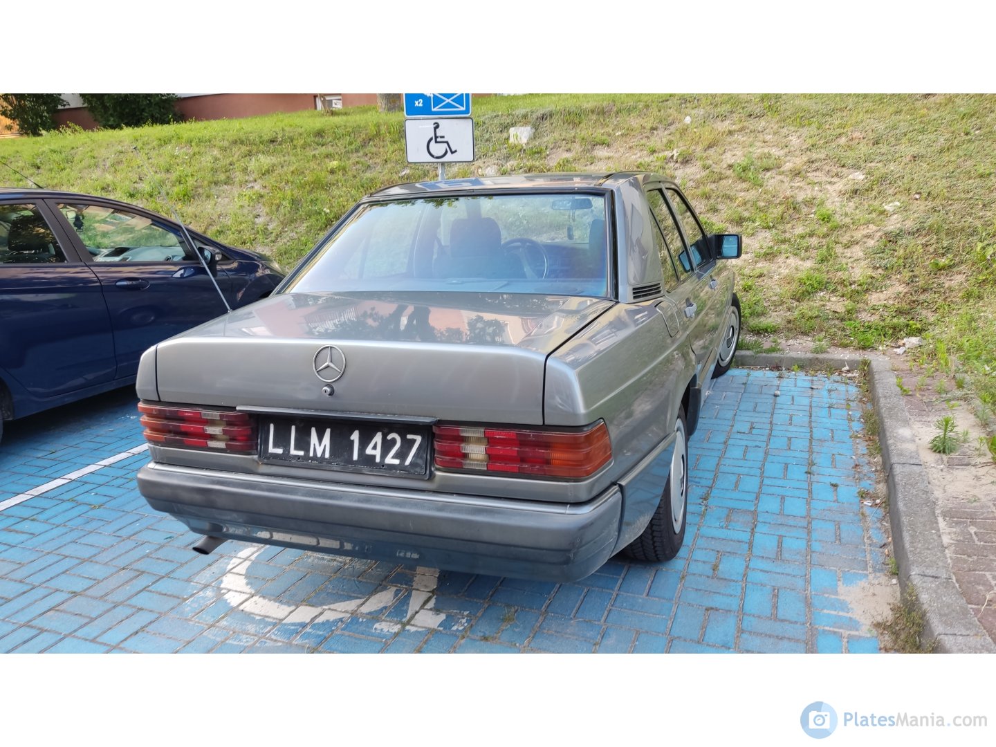LLM 1427, Mercedes-Benz C-Klasse 190 Sedan (W201), 1982–1993