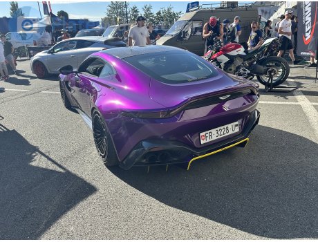 FR 3228 U, Aston Martin Vantage
