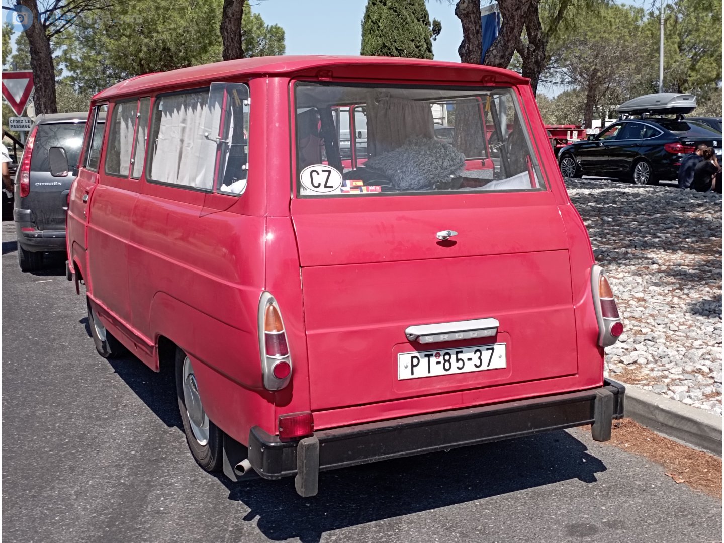 PT 85-37, Skoda 1203 