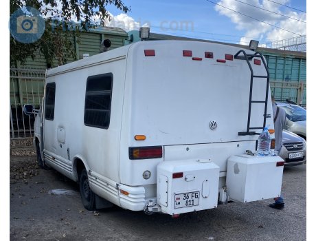 36 FG 811, Winnebago Rialta