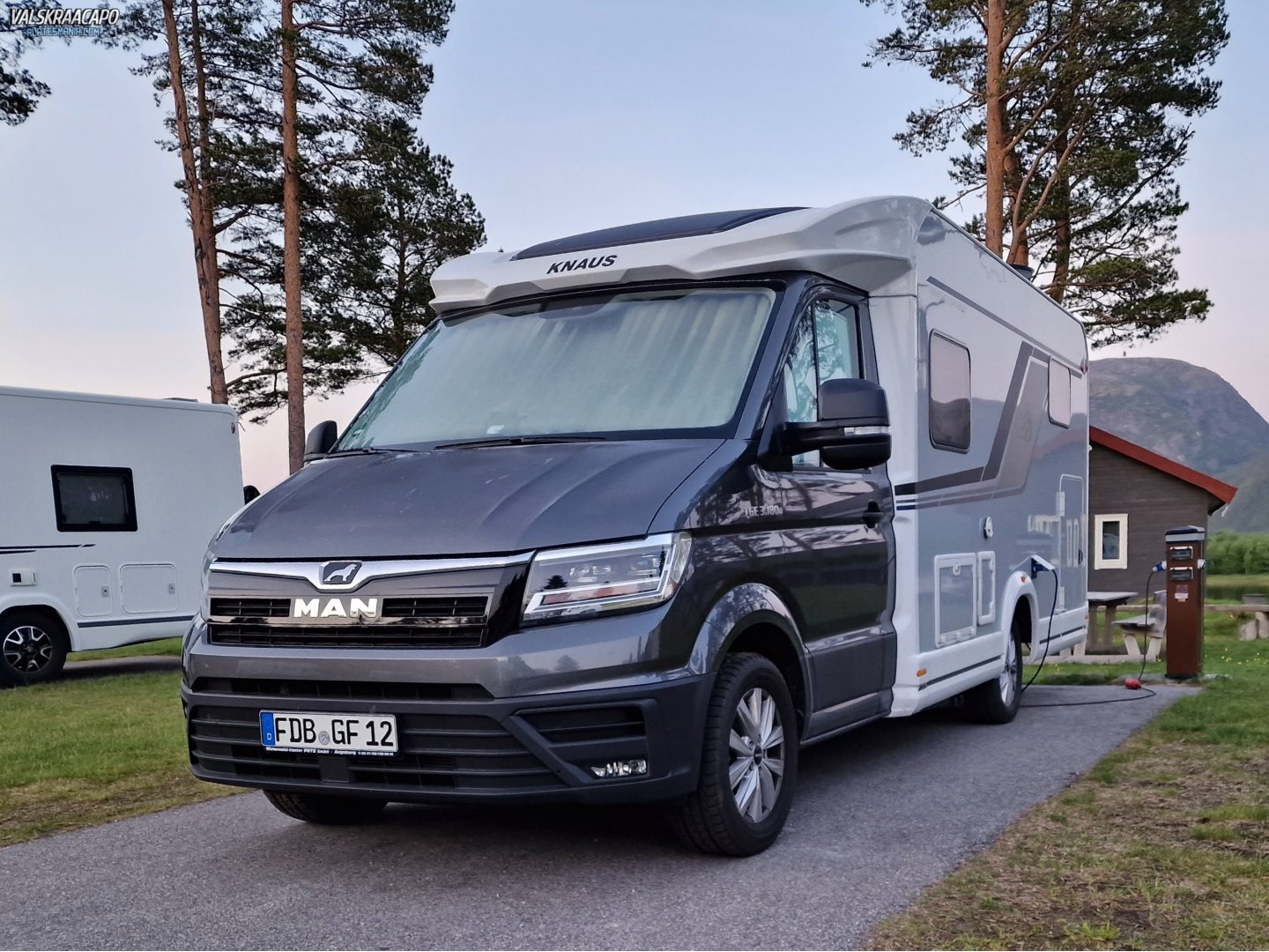 FDB GF 12, Knaus Vansation 